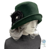 Wool Beret in Dusky Green/Gray and Satin Lined