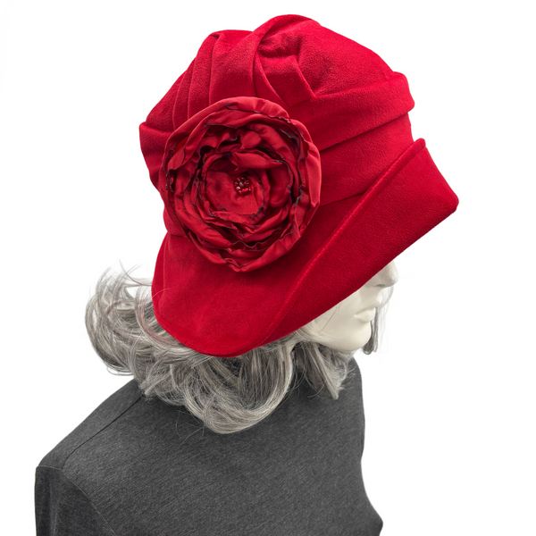 Red Velvet 1920s Cloche Hat | The Alice