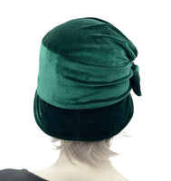 1920s style emerald green velvet cloche hat women with small bow rear view