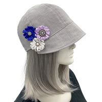 Polly Cloche cap in gray linen with ribbon flowers 