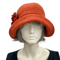 Cloche hat vintage style 20s ns 30s burnt orange wool hydrangea flower brooch  front view
