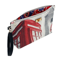 Anglophile London Wristlet purse