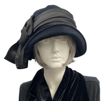 1920s Cloche Hat, Black Velvet Hat with Black Satin Band and Bow, Satin Lined Hat, Womens Winter Hats, Handmade