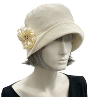 Linen Cloche, Summer Cloche Hats, Cream 1920s Hat with Ribbon Daisy Brooch, Jazz age Lawn Party and Tea Party Hat, Handmade in the USA