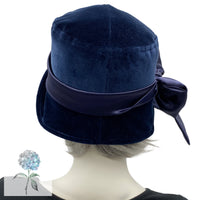 Cloche Hat Women, Navy Blue Velvet Hat with Satin Band and Bow, 1930s Hats, Winter Wedding